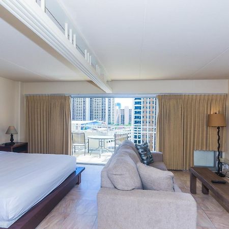 Ilikai Tower One Bedroom Lagoon View Waikiki Condos With Lanai & Free Wifi Χονολουλού Δωμάτιο φωτογραφία