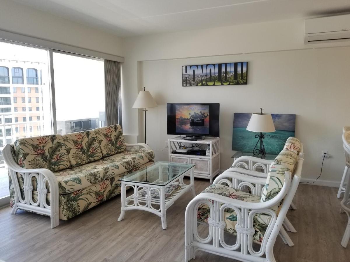Ilikai Tower One Bedroom Lagoon View Waikiki Condos With Lanai & Free Wifi Χονολουλού Δωμάτιο φωτογραφία