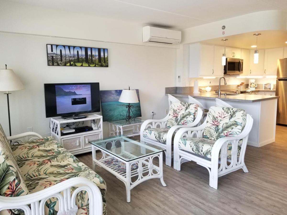 Ilikai Tower One Bedroom Lagoon View Waikiki Condos With Lanai & Free Wifi Χονολουλού Δωμάτιο φωτογραφία
