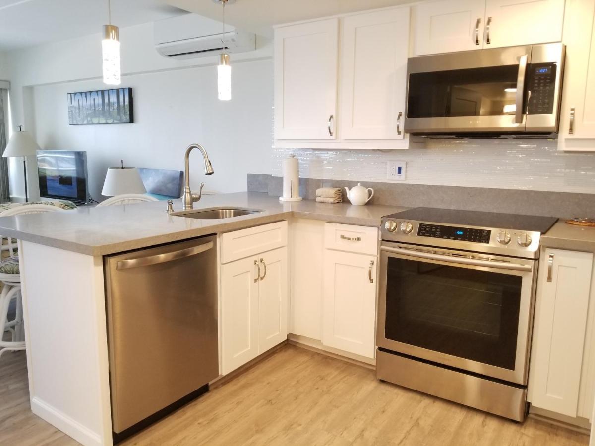 Ilikai Tower One Bedroom Lagoon View Waikiki Condos With Lanai & Free Wifi Χονολουλού Δωμάτιο φωτογραφία