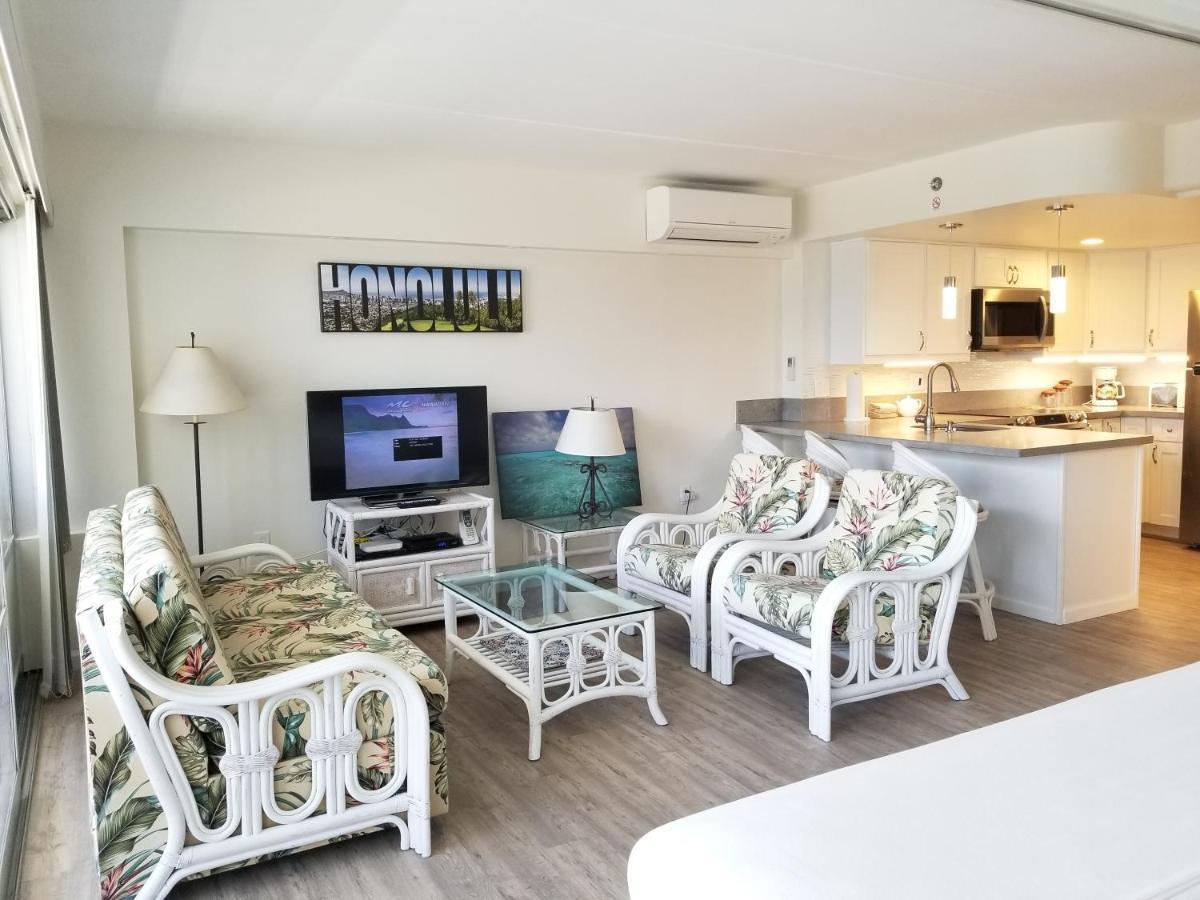 Ilikai Tower One Bedroom Lagoon View Waikiki Condos With Lanai & Free Wifi Χονολουλού Δωμάτιο φωτογραφία