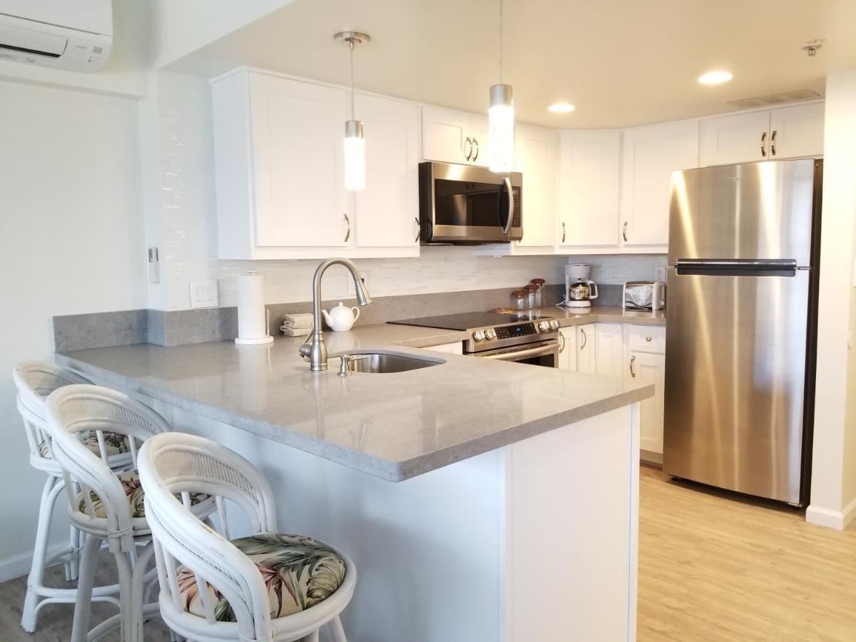 Ilikai Tower One Bedroom Lagoon View Waikiki Condos With Lanai & Free Wifi Χονολουλού Δωμάτιο φωτογραφία