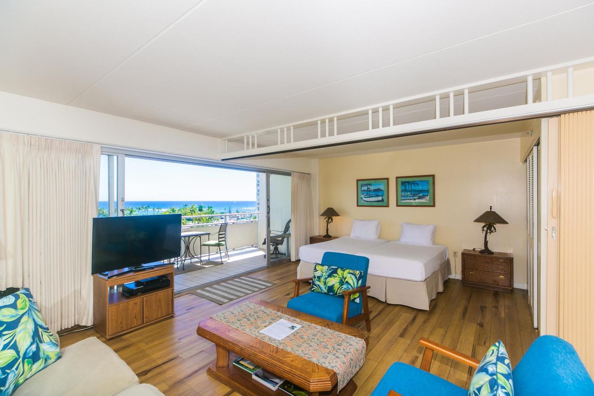 Ilikai Tower One Bedroom Lagoon View Waikiki Condos With Lanai & Free Wifi Χονολουλού Δωμάτιο φωτογραφία