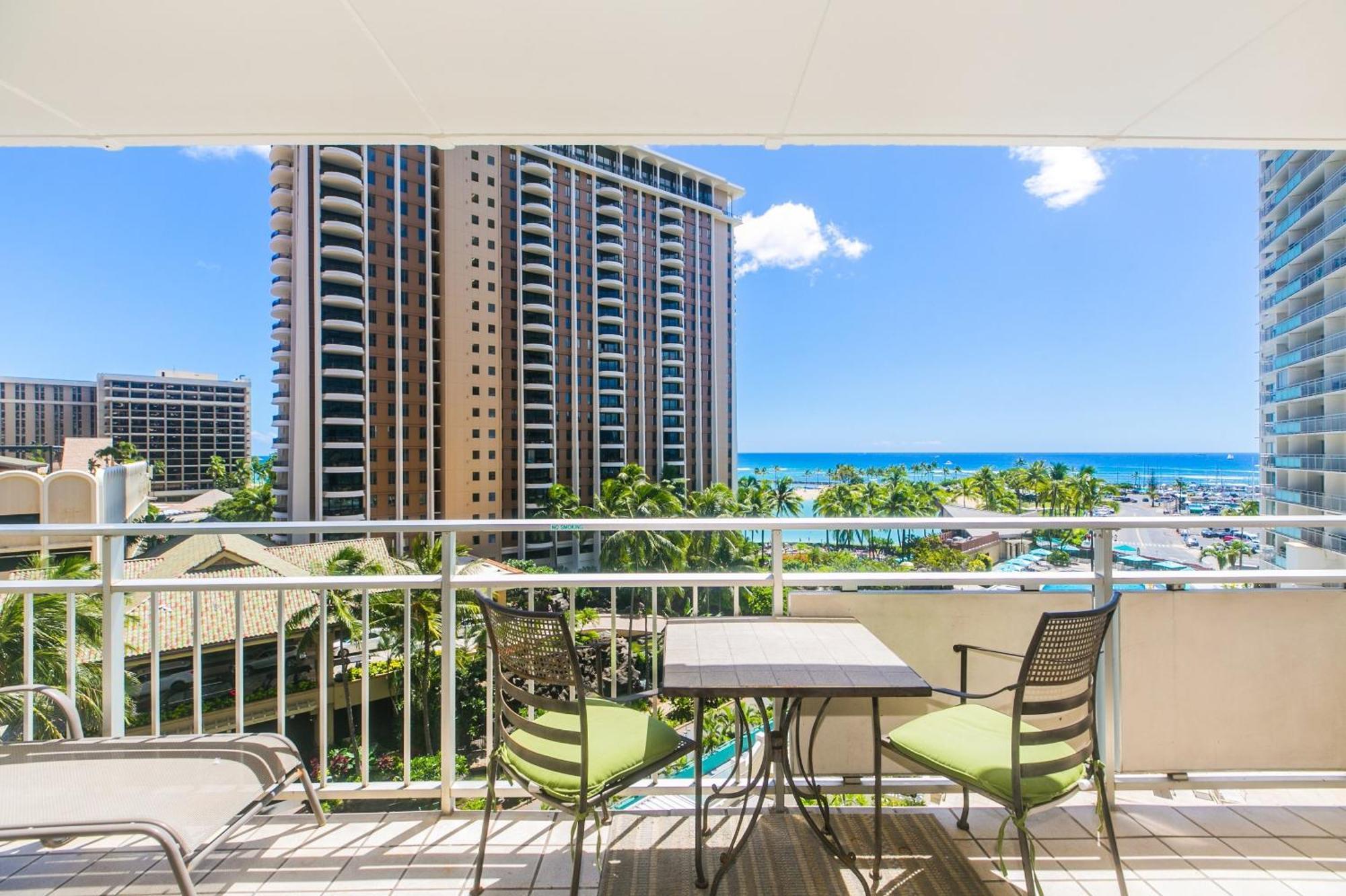 Ilikai Tower One Bedroom Lagoon View Waikiki Condos With Lanai & Free Wifi Χονολουλού Δωμάτιο φωτογραφία