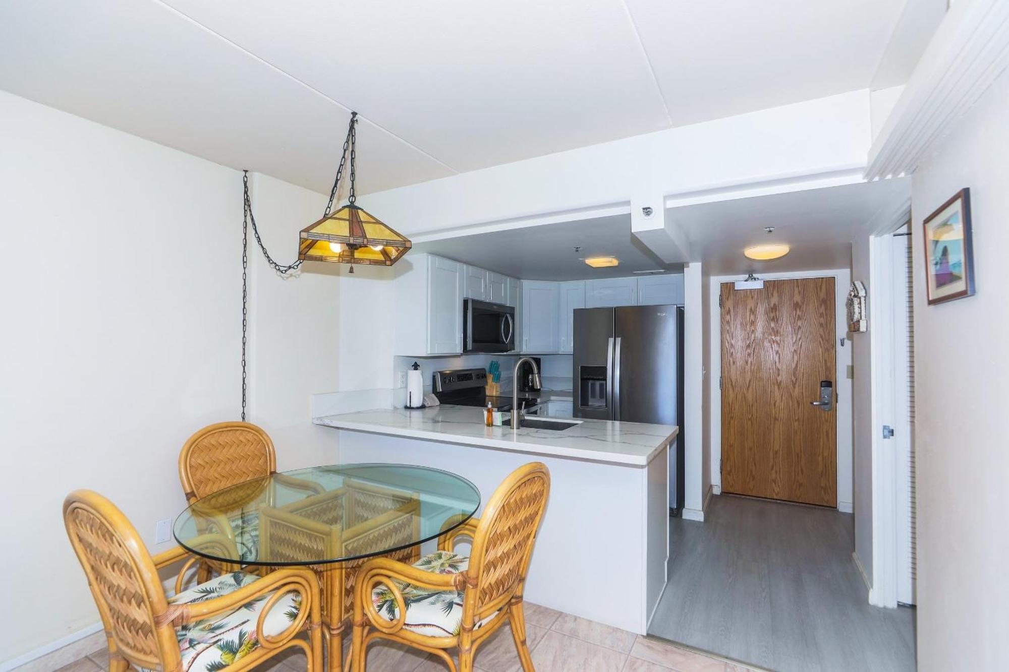 Ilikai Tower One Bedroom Lagoon View Waikiki Condos With Lanai & Free Wifi Χονολουλού Δωμάτιο φωτογραφία