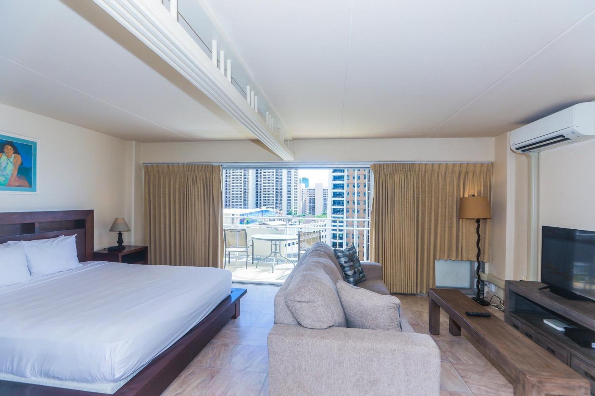 Ilikai Tower One Bedroom Lagoon View Waikiki Condos With Lanai & Free Wifi Χονολουλού Δωμάτιο φωτογραφία